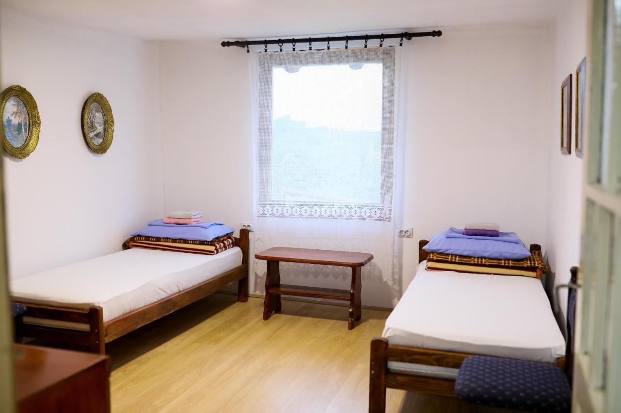 Green Apartments Kursumlija Екстер'єр фото