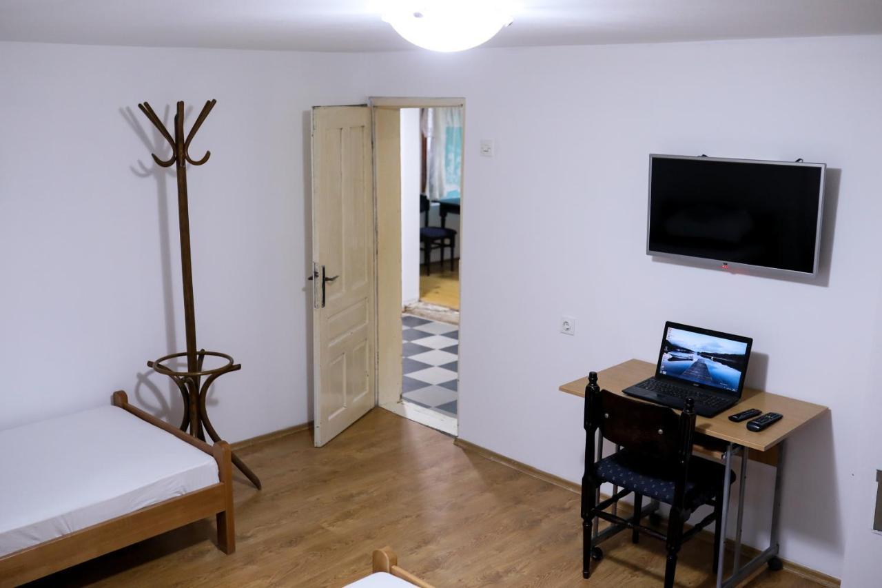 Green Apartments Kursumlija Екстер'єр фото