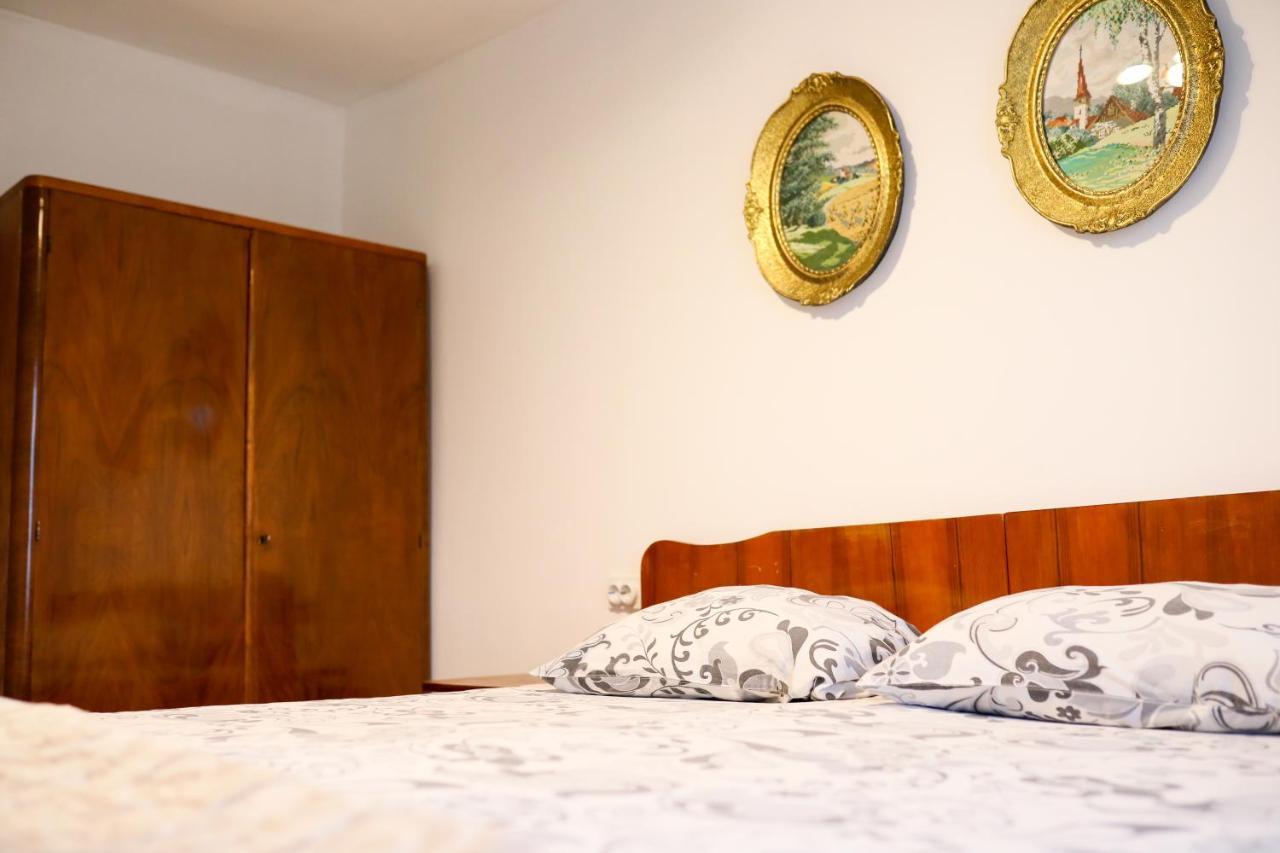 Green Apartments Kursumlija Екстер'єр фото